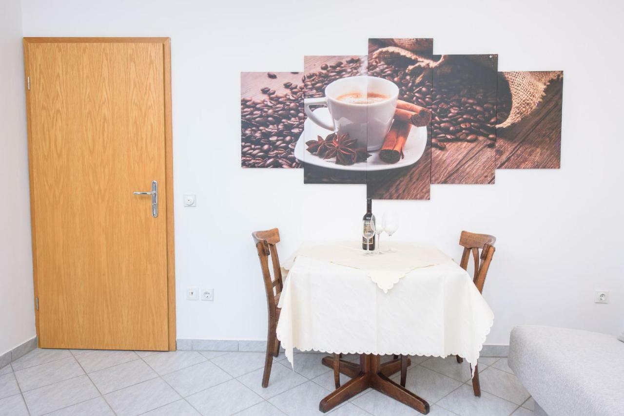 Apartments San Jozef تروغير المظهر الخارجي الصورة