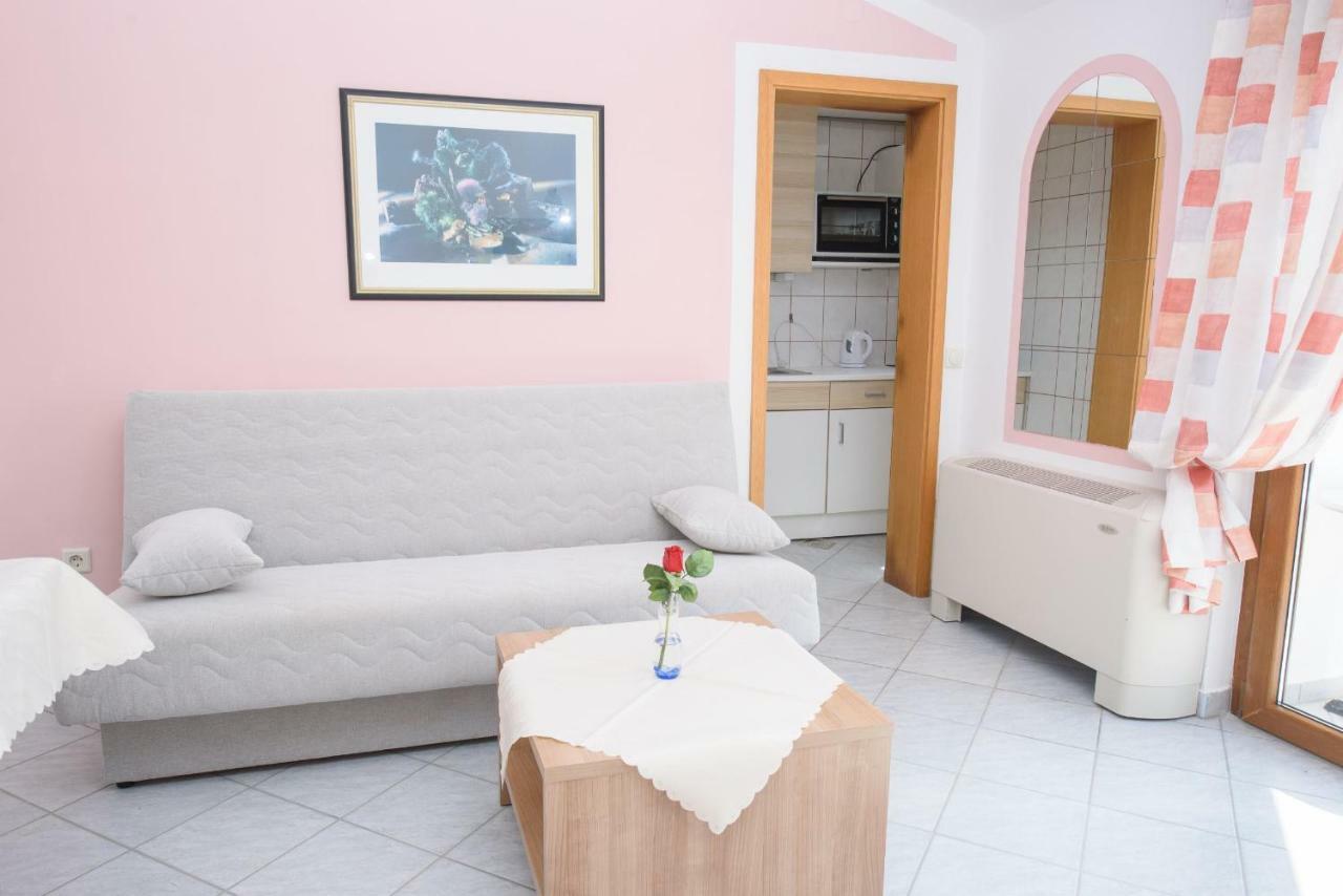 Apartments San Jozef تروغير المظهر الخارجي الصورة